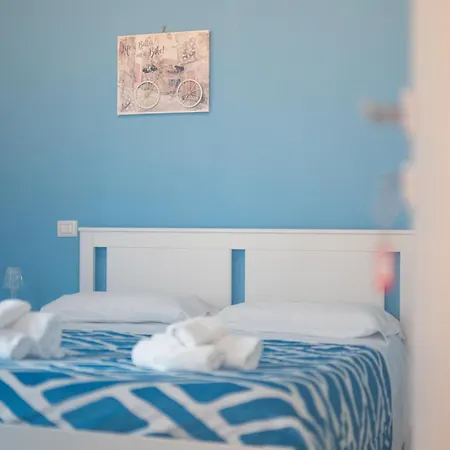 Couette-café Orchidea 4*