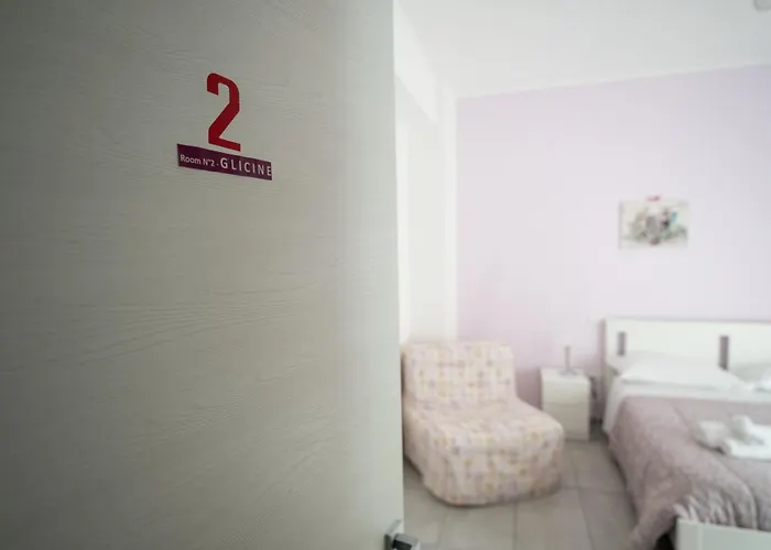 Orchidea ベッド・アンド・ブレックファスト サレルノ