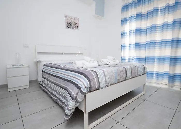 Orchidea ベッド・アンド・ブレックファスト サレルノ