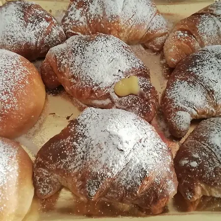 Orchidea Bed & Breakfast 4*